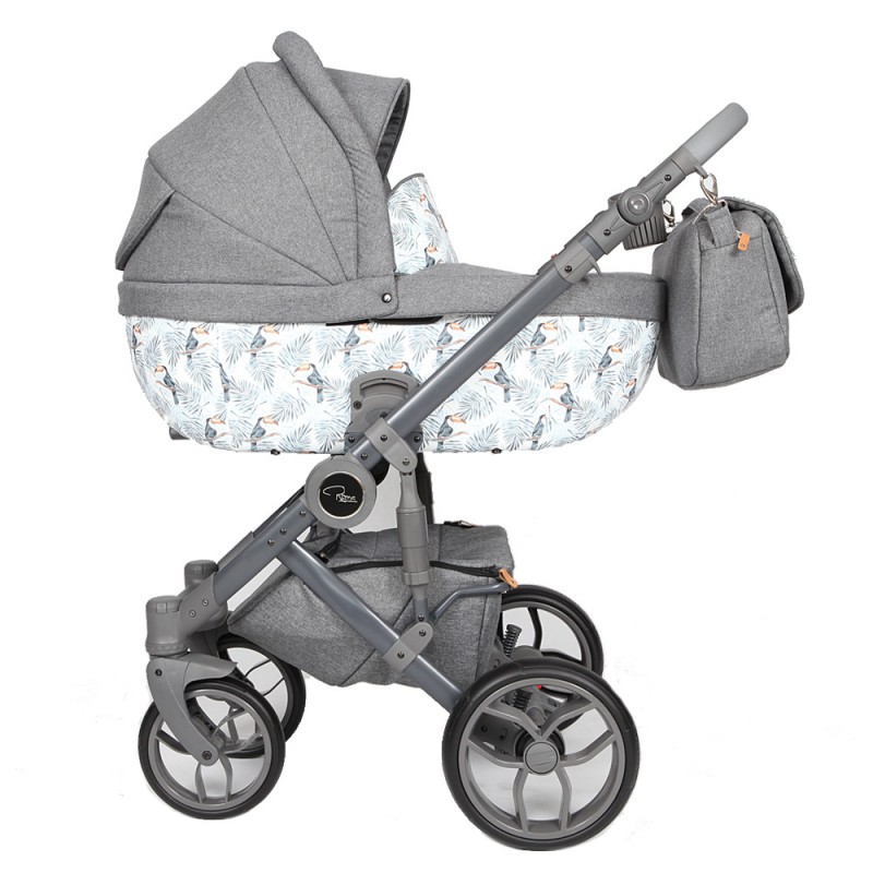 amy childs travel system